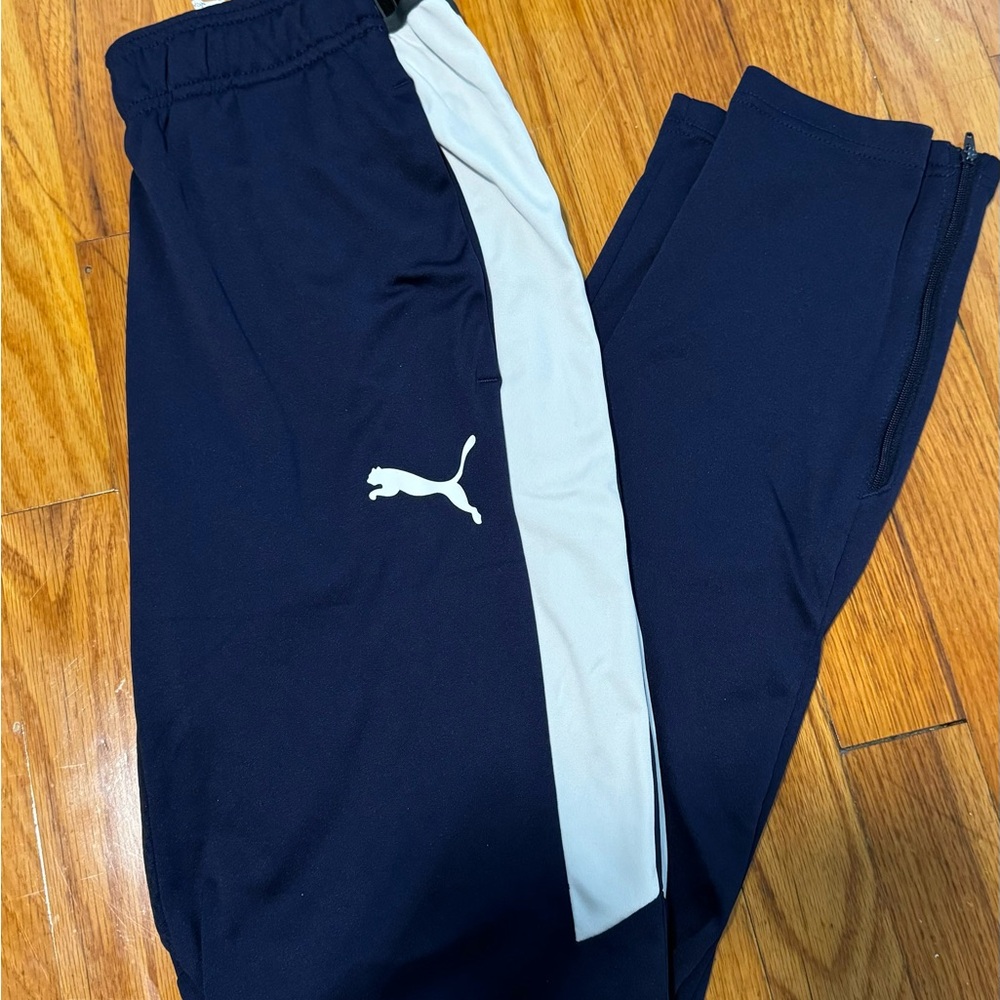 Puma joggers sweatpants